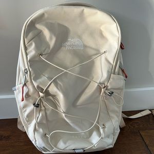 The North Face Jester Luxe Classic 2 
